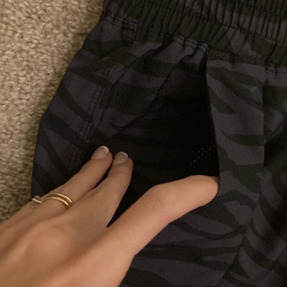 Old Navy Active Stretchtech Joggersrs - Picture 2 of 5